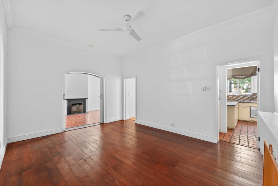 2 Bedroom Property for Sale in Green Point Western Cape